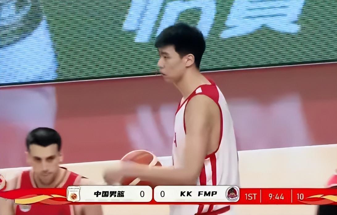 开云体育官网-男篮首节被FMP俱乐部碾压！焦泊乔+2首发齐发挥，防守成麻烦！